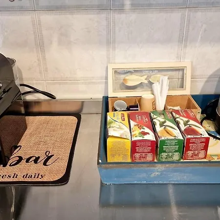 Puffy House Apartment