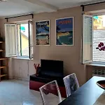 Puffy House Апартаменты